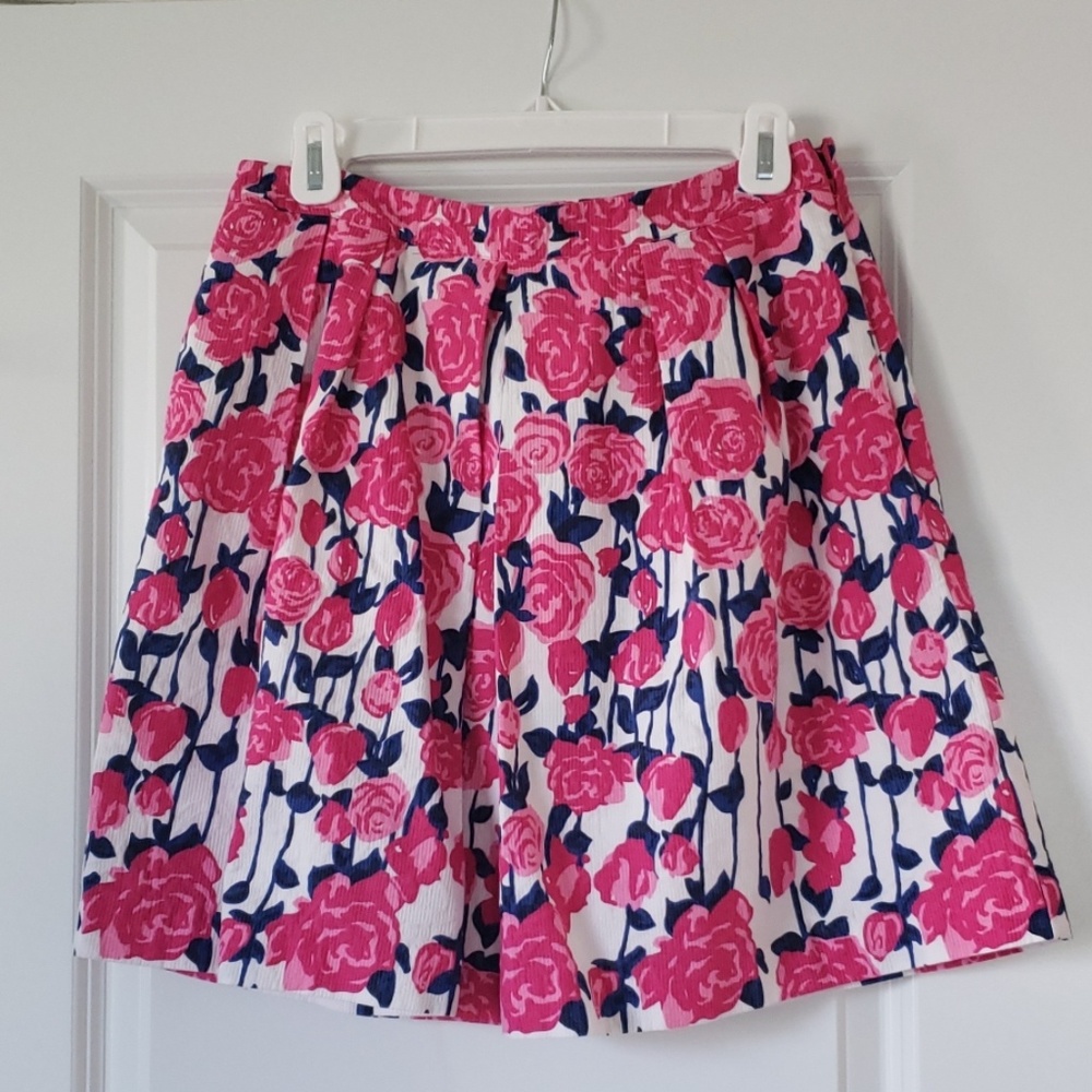 Vineyard Vines for Kentucky Derby size 6
